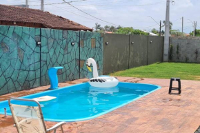linda casa com piscina única no terreno